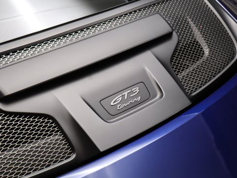 Certified 2023 Porsche 911 GT3 RWD image 17