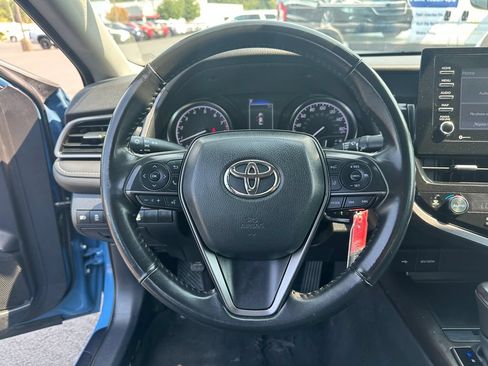 Used 2024 Toyota Camry SE FWD image 19