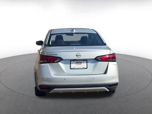 Used 2025 Nissan Versa SV image 12