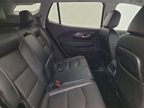 Used 2023 GMC Terrain SLT w/ Tech Package FWD image 19