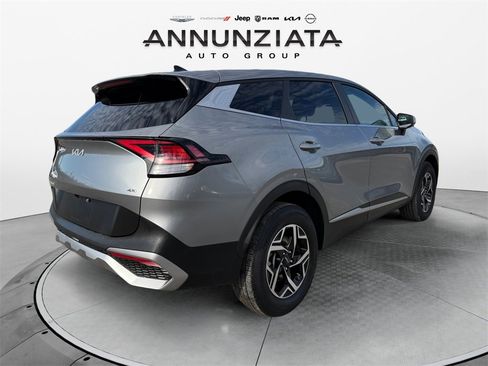 Certified 2023 Kia Sportage LX image 5