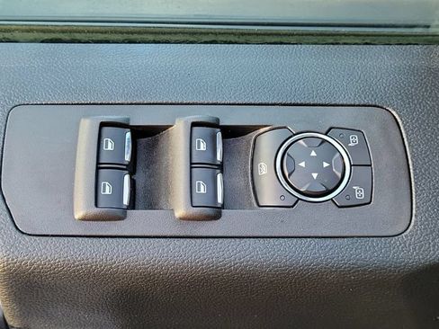 Used 2017 Ford F150 XLT w/ Equipment Group 302A Luxury AWD/4WD image 17