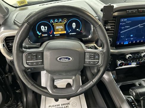 Used 2023 Ford F150 Lariat w/ Trailer Tow Package AWD/4WD image 4