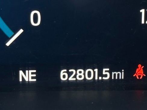 Used 2023 Ford F150 Lariat image 31