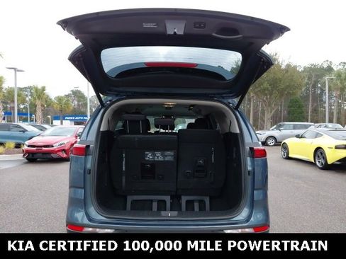 Certified 2024 Kia Carnival EX image 26
