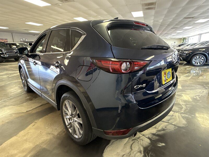 Used 2020 MAZDA CX-5 Grand Touring w/ GT Premium Package FWD image 5