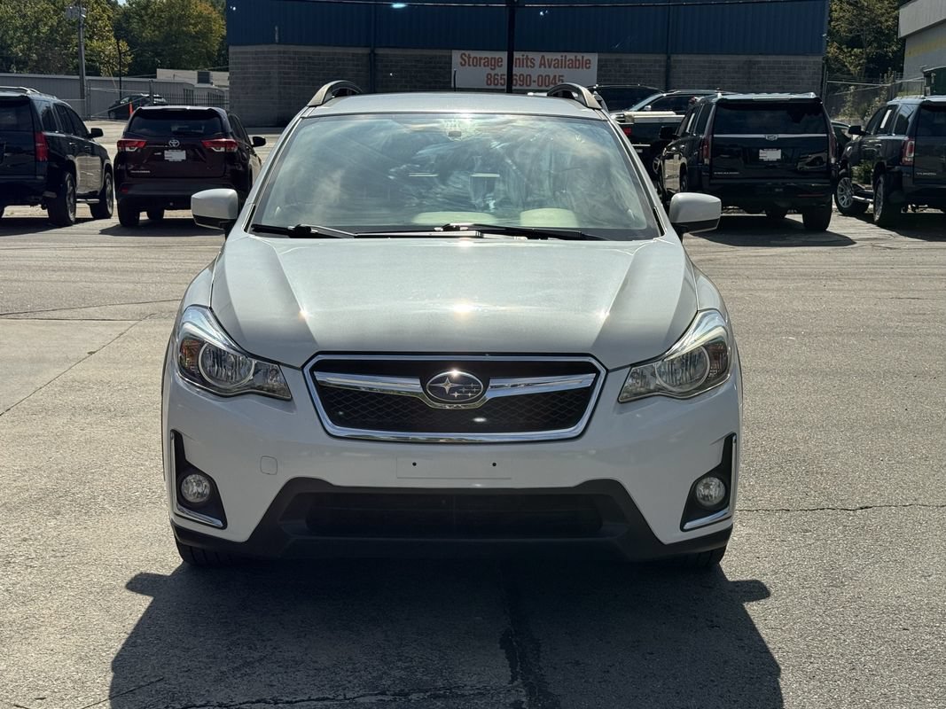 Used 2017 Subaru Crosstrek 2.0i Premium AWD/4WD image 9