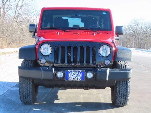 Used 2015 Jeep Wrangler Sport image 13