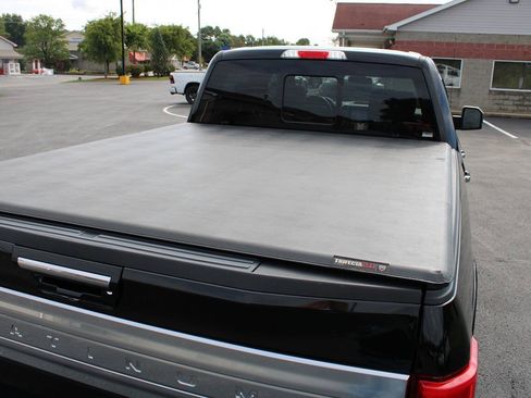 Used 2018 Ford F150 Platinum w/ Technology Package AWD/4WD image 18