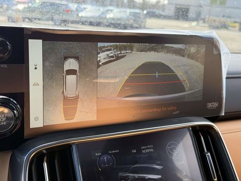 New 2026 Lexus LX 600 4WD w/ Luxury Package image 13