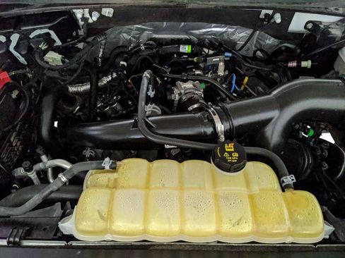 Certified 2020 Ford F150 XL w/ Equipment Group 101A Mid AWD/4WD image 21