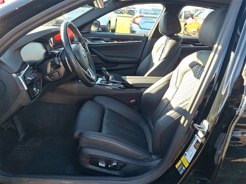 Used 2023 BMW 530e xDrive image 14