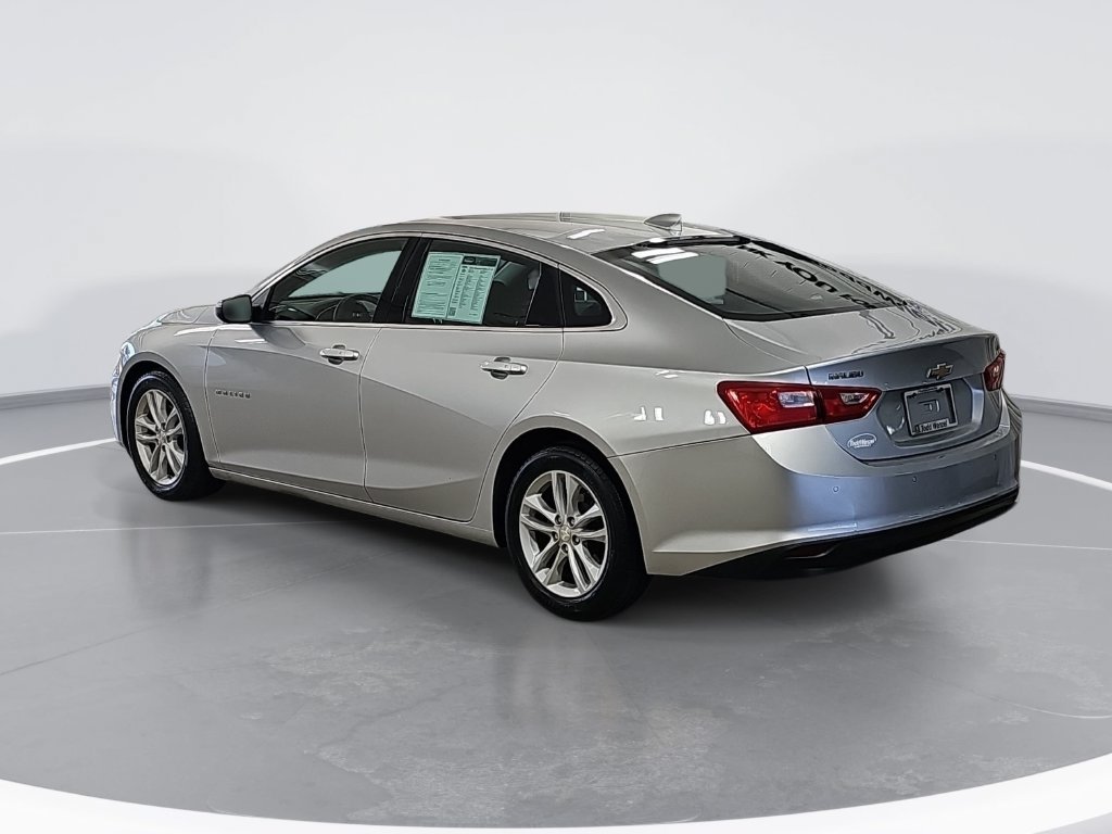 Used 2016 Chevrolet Malibu LT w/ Driver Confidence Package FWD image 6