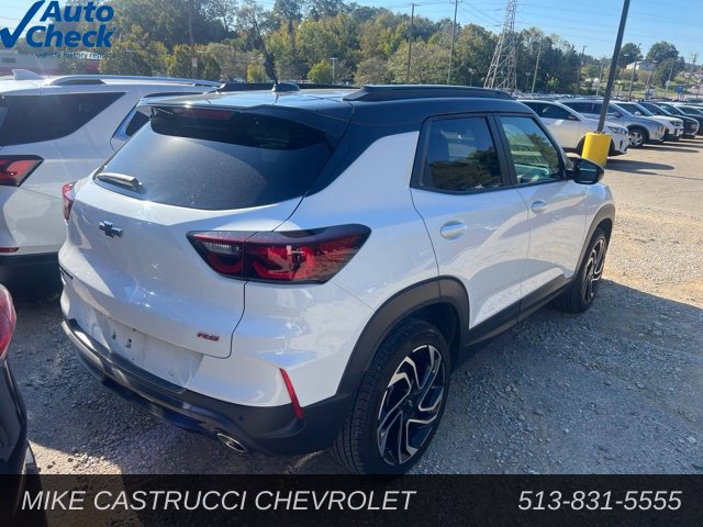 Used 2024 Chevrolet TrailBlazer RS w/ Convenience Package AWD/4WD image 3