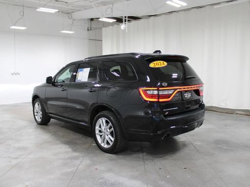 Used 2024 Dodge Durango GT image 7