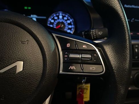 Used 2023 Kia Forte LXS w/ LXS Technology Package image 14