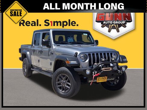 Used 2020 Jeep Gladiator Sport w/ Trailer Tow Package AWD/4WD image 1