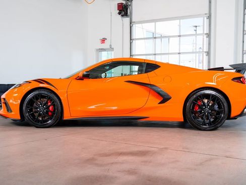 Used 2023 Chevrolet Corvette Stingray Premium Cpe w/ Z51 Performance Package image 14