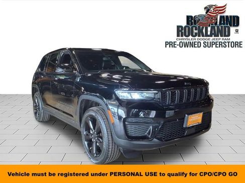 Used 2023 Jeep Grand Cherokee Altitude image 1