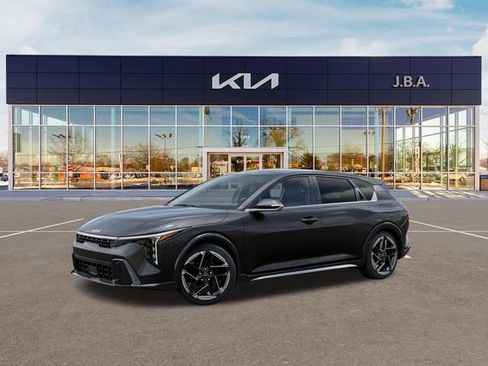 New 2026 Kia K4 GT-Line Turbo FWD image 3