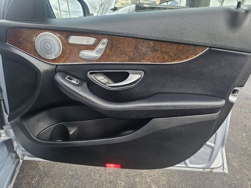 Used 2018 Mercedes-Benz C 300 4MATIC Sedan image 49