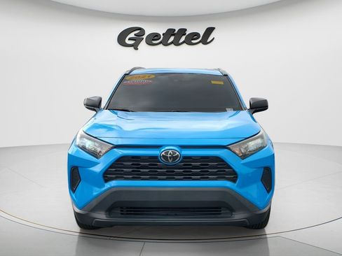 Used 2021 Toyota RAV4 LE image 8