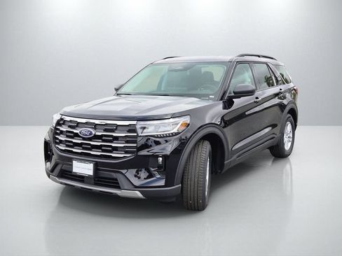 New 2026 Ford Explorer Active w/ Active Comfort Package RWD image 8