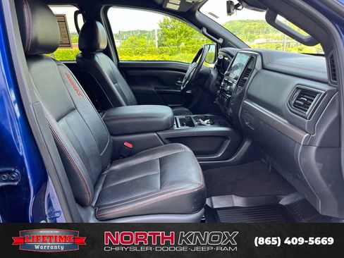 Used 2024 Nissan Titan PRO-4X w/ Pro-4x Convenience Package AWD/4WD image 25