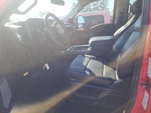 Used 2025 Ford F350 Lariat image 8