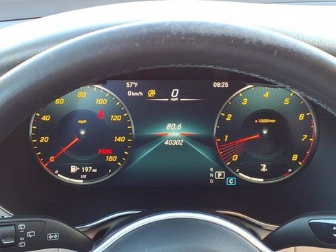 Used 2022 Mercedes-Benz GLC 300 image 11