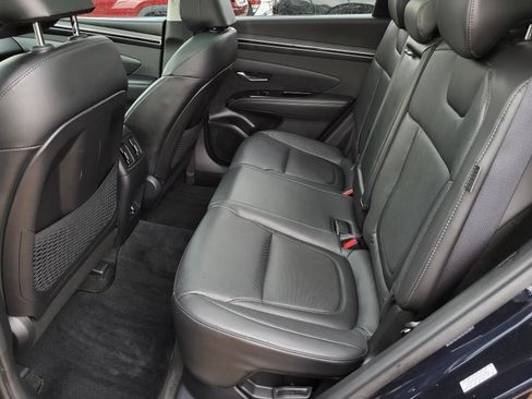 Certified 2024 Hyundai Tucson Limited AWD/4WD image 16
