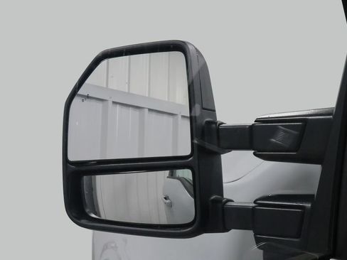 Used 2026 Ford F250 Platinum AWD/4WD image 25