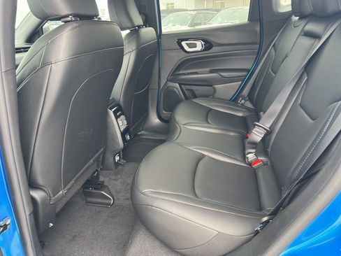 New 2026 Jeep Compass Limited image 16