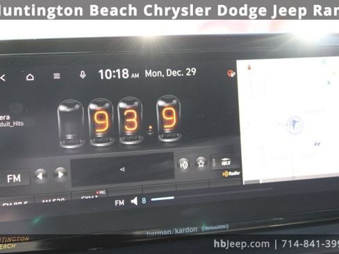 Used 2022 Hyundai Santa Fe SEL w/ Convenience + Premium Package image 23