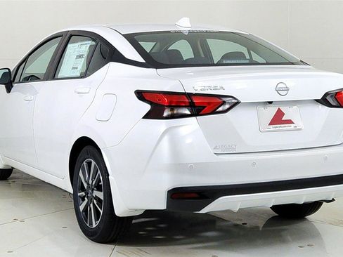 New 2025 Nissan Versa SV w/ Trunk Package image 5
