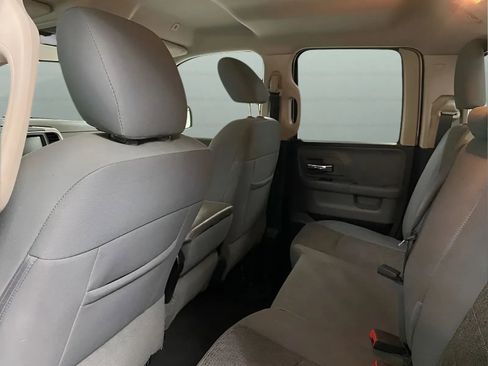 Used 2017 RAM 1500 Big Horn RWD image 12