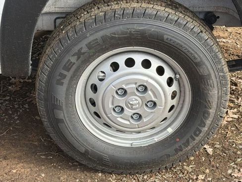 New 2026 RAM ProMaster 2500 w/ Convenience Group image 14