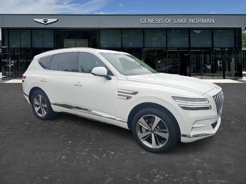 Used 2024 Genesis GV80 2.5T w/ Advanced Package AWD/4WD image 3