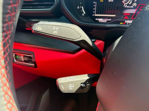 Used 2021 Lamborghini Urus AWD/4WD image 48