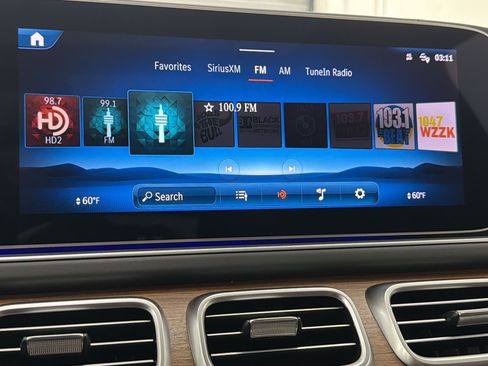 Used 2024 Mercedes-Benz GLE 53 AMG 4MATIC image 23