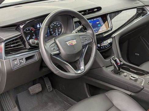 Certified 2024 Cadillac XT6 Premium Luxury w/ LPO, Floor Liner Package image 9