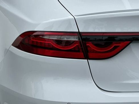 Certified 2024 Jaguar XF R-Dynamic SE AWD/4WD image 25