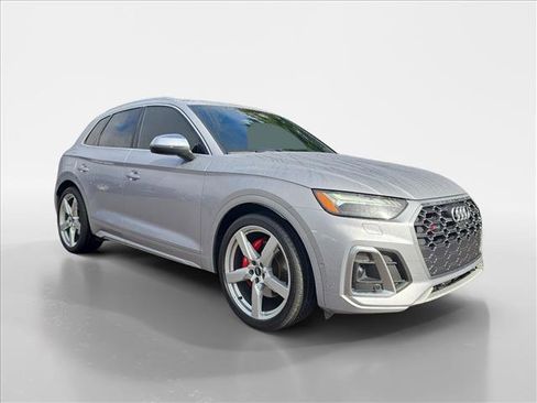 Used 2021 Audi SQ5 Prestige w/ Prestige Package image 7