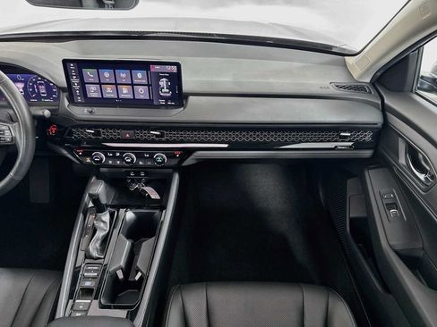 Used 2023 Honda Accord EX-L image 21
