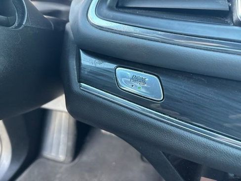 Used 2024 Buick Enclave Premium FWD image 21