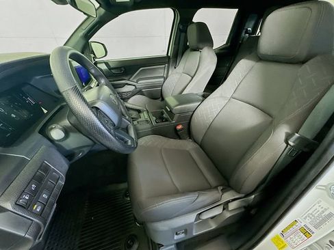 Used 2024 Toyota Tacoma SR image 12