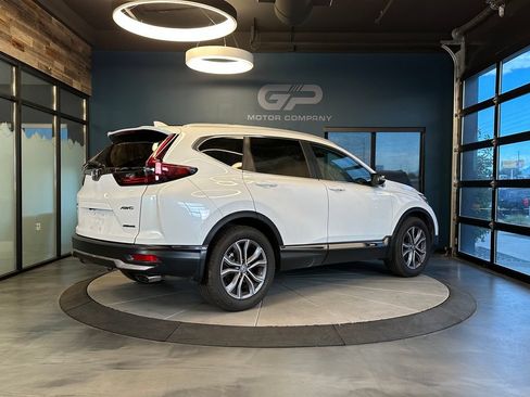 Used 2020 Honda CR-V Touring image 3