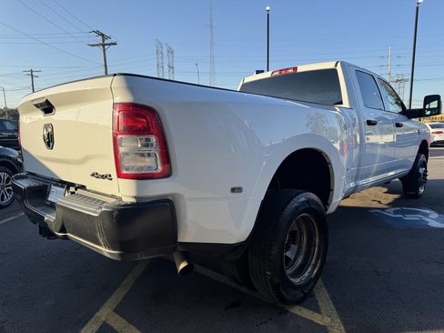 Used 2023 RAM 3500 Tradesman w/ Bed Utility Group image 4