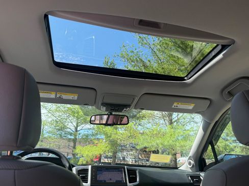 Used 2019 Honda Ridgeline RTL-T image 9