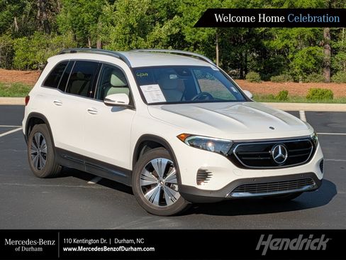 Used 2023 Mercedes-Benz EQB 300 4MATIC image 1
